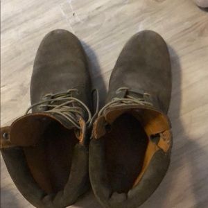 Timber land snow boots